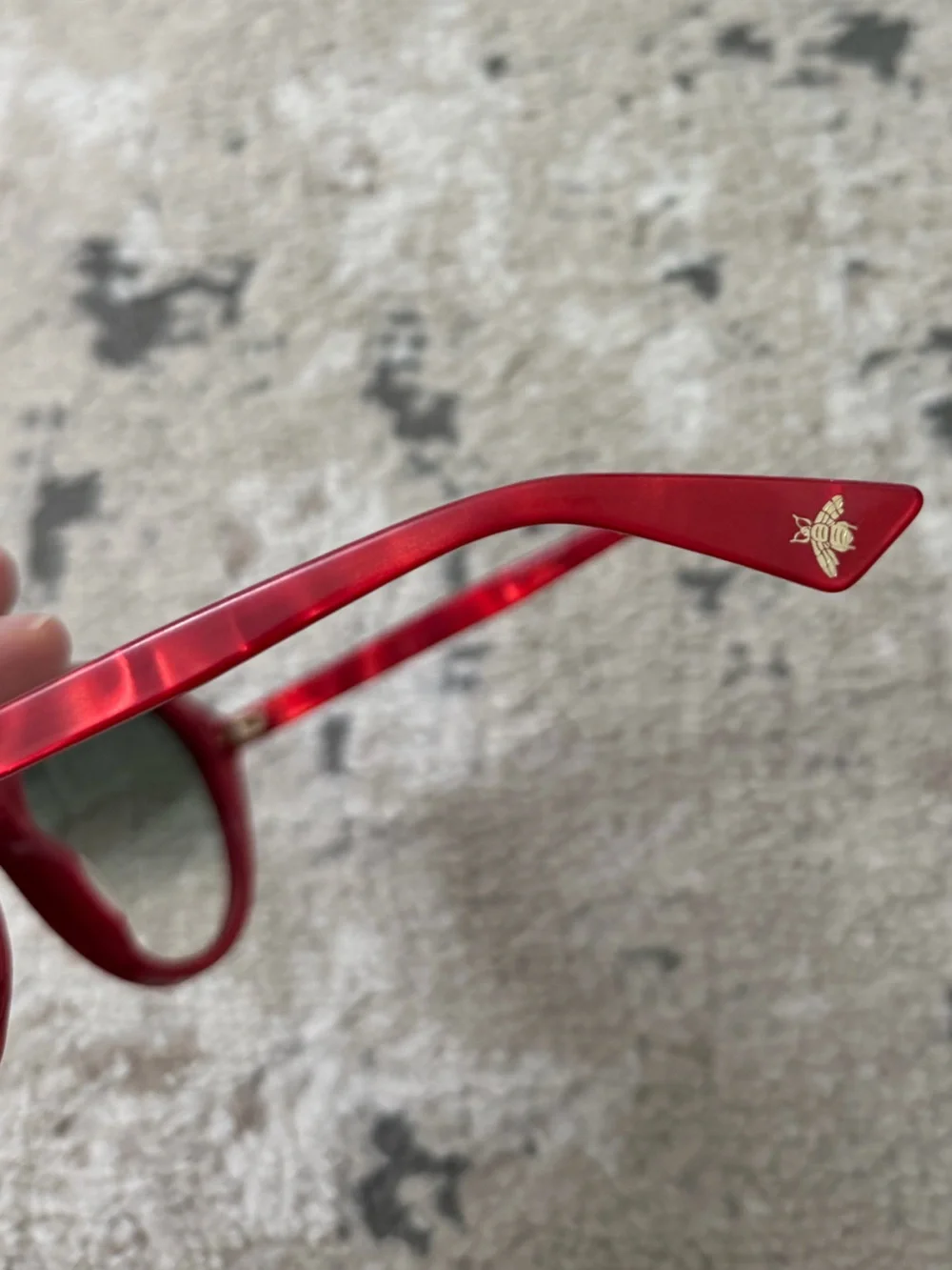 Gucci gorgeous pair